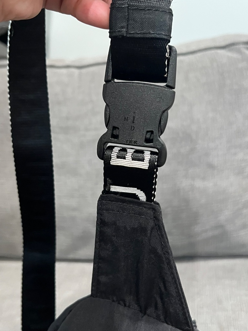 BAGGU Nylon Fanny Pack - Picture 8 of 12